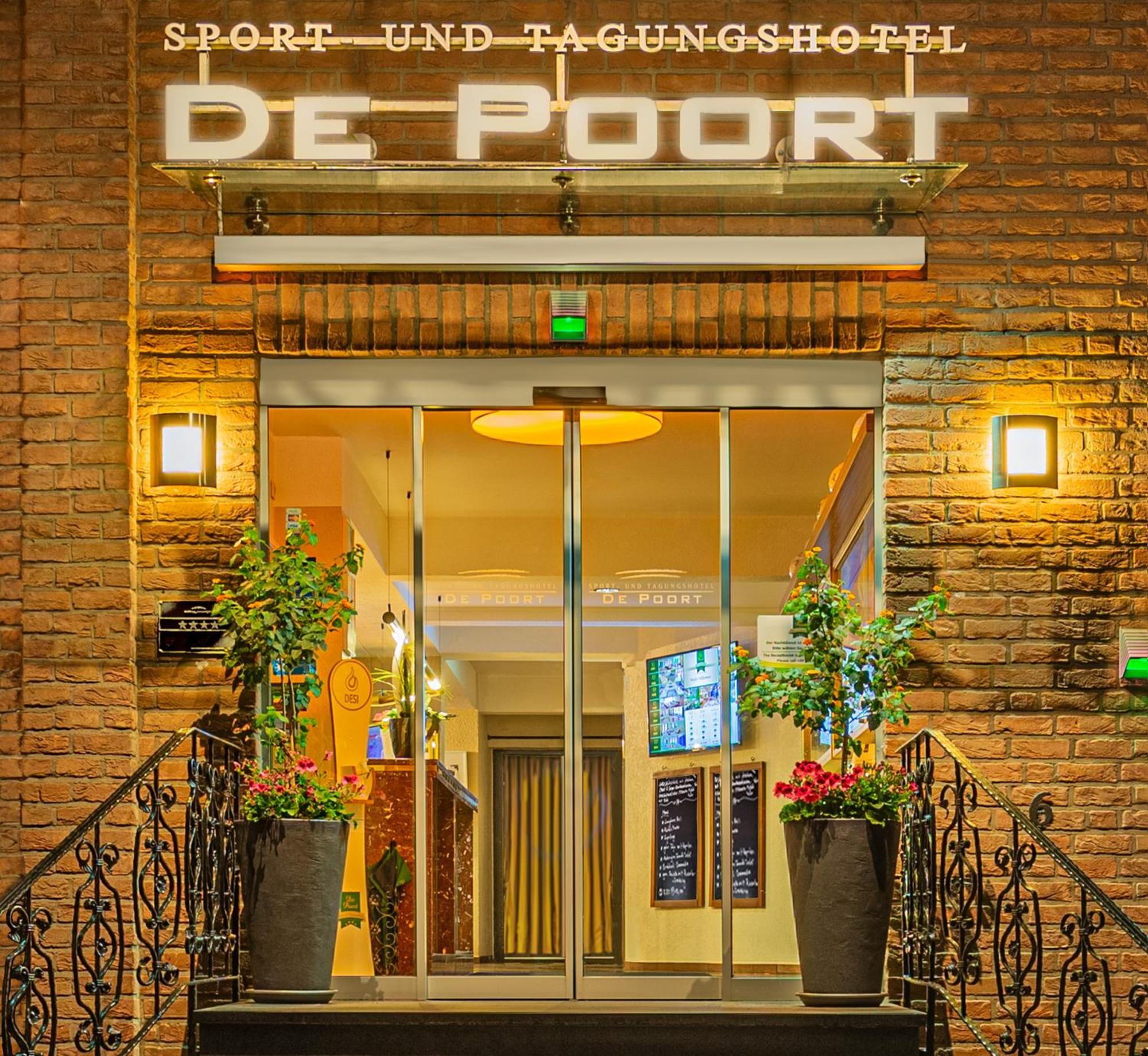Sport- Und Tagungshotel De Poort Hotel 4*